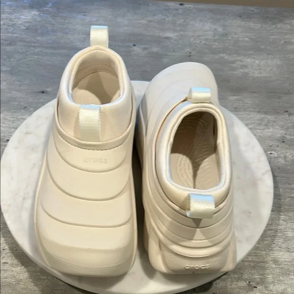 CROCS Tundra Echo Trainer’s Off-White unisex size M10  W12 - Picture 8 of 11